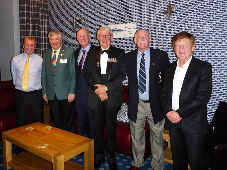 <<< Quote Ref: re15p_004 >>>